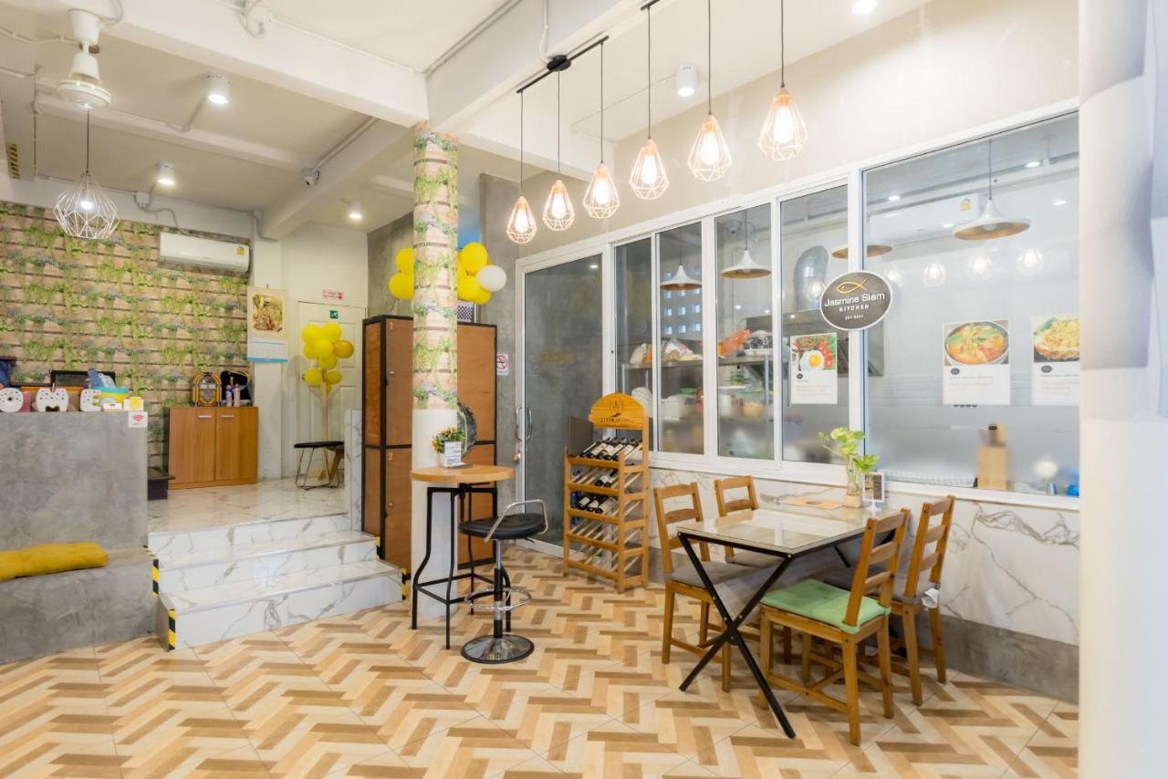 Hostel Lemon Siam Petchaburi Road 曼谷 外观 照片