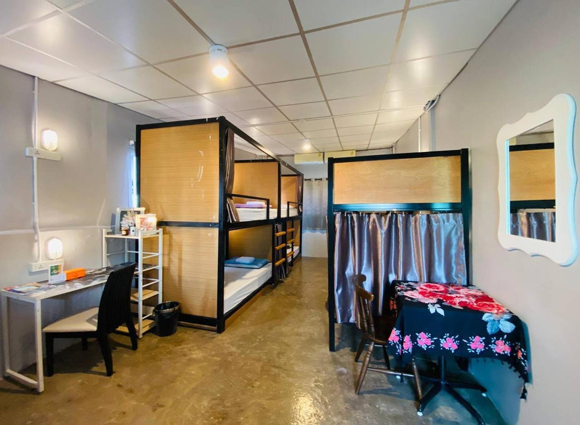 Hostel Lemon Siam Petchaburi Road 曼谷 外观 照片
