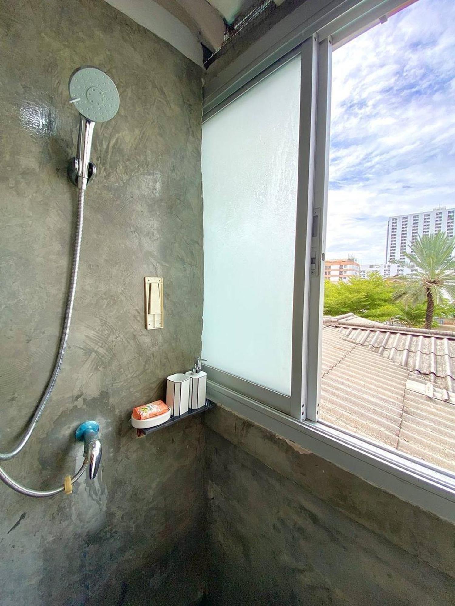 Hostel Lemon Siam Petchaburi Road 曼谷 外观 照片