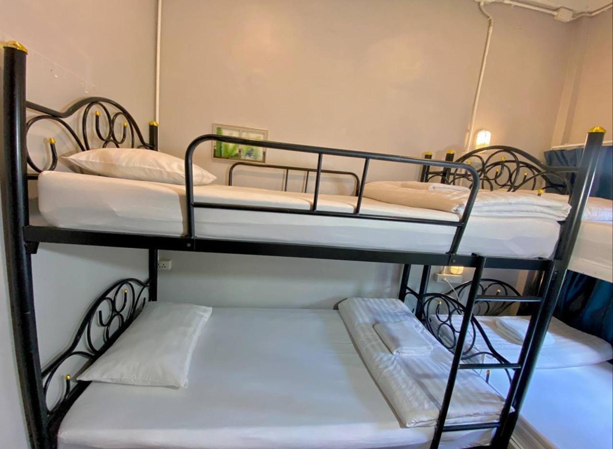 Hostel Lemon Siam Petchaburi Road 曼谷 外观 照片