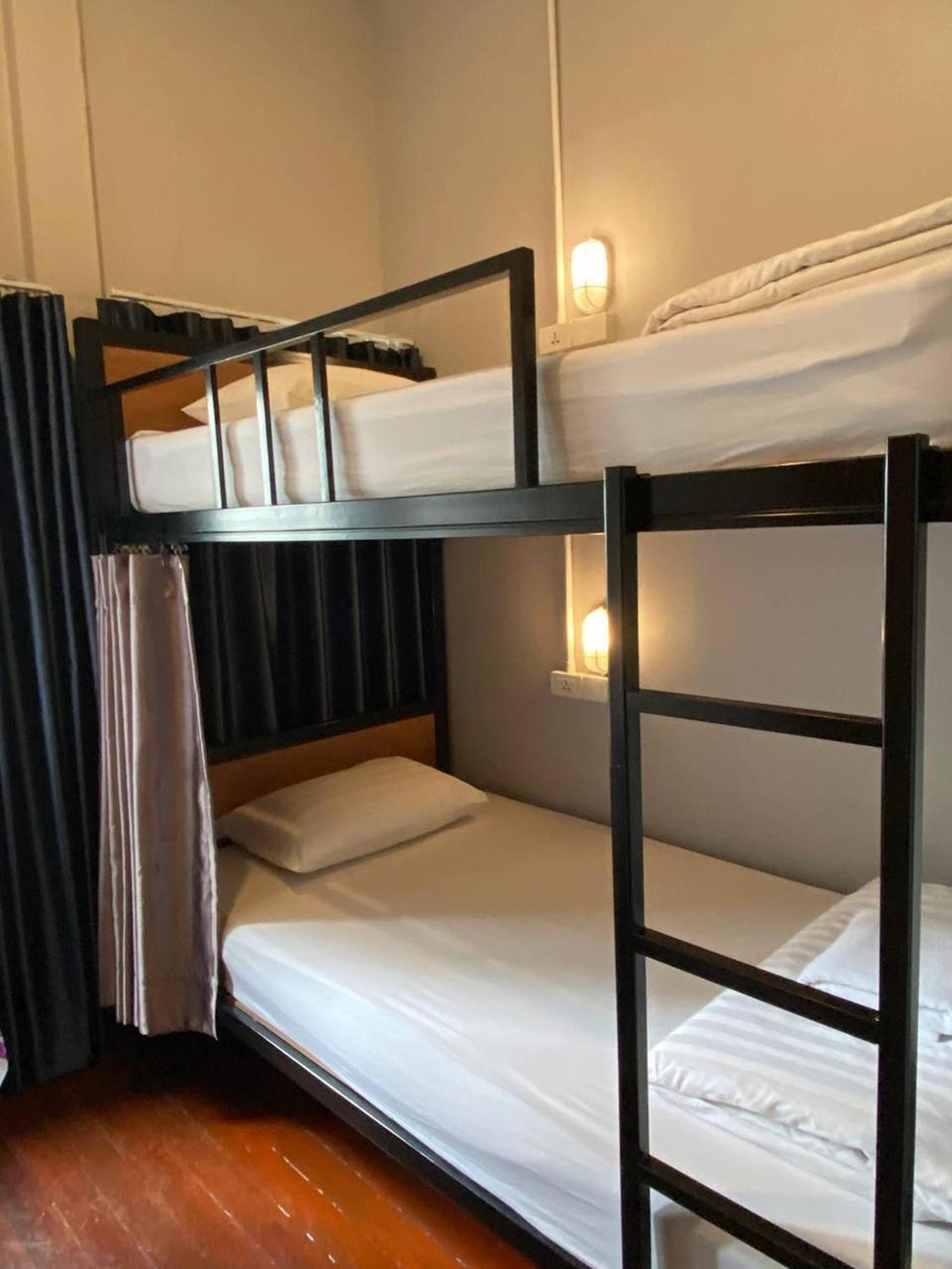 Hostel Lemon Siam Petchaburi Road 曼谷 外观 照片